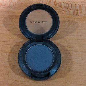 MAC eyeshadow alum - discontinued